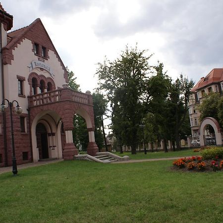 Villa Bergera Dzierżoniów エクステリア 写真